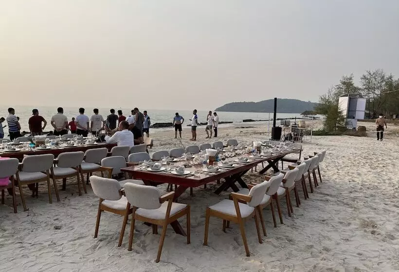 Hotelli Asian Koh Kong