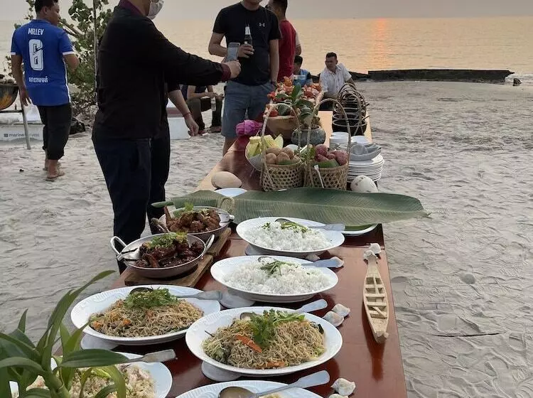 Hotelli Asian Koh Kong