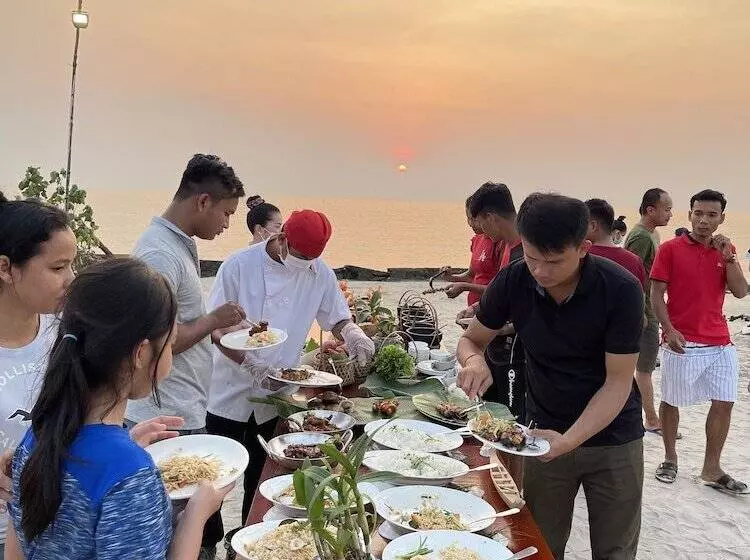 Hotelli Asian Koh Kong