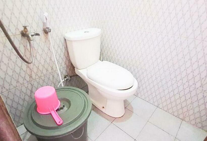 호텔 Green Kanca Syariah Guest House Mitra Reddoorz