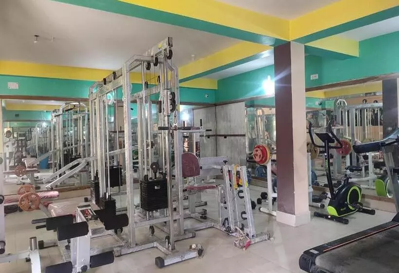 Hotelli Maa Greenary View   A Holiday Resort