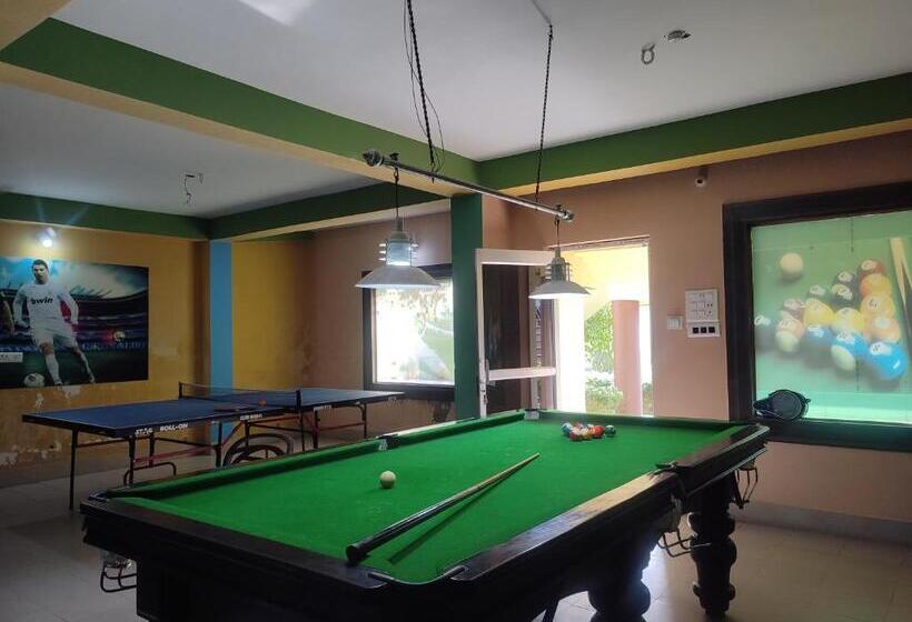 בית מלון כפרי Maa Greenary View   A Holiday Resort