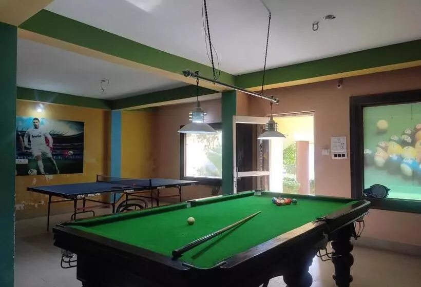 Hotelli Maa Greenary View   A Holiday Resort