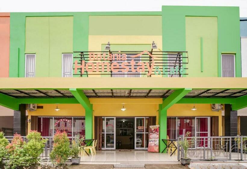 בית מלון כפרי Oyo 90024 Botania Homestay & Cafe