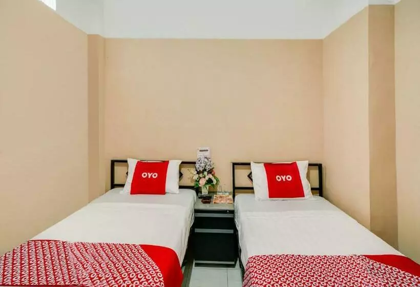 ホテル Oyo 90024 Botania Homestay & Cafe