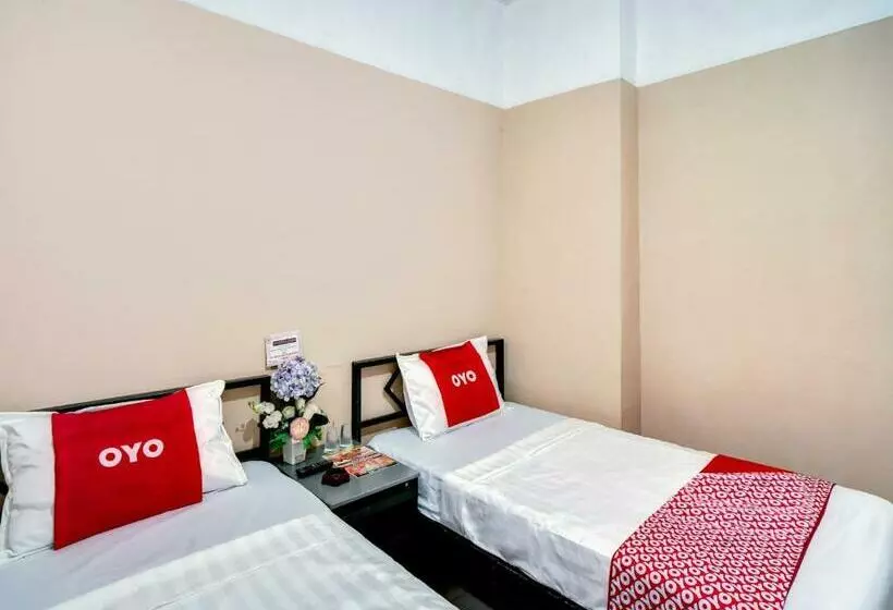 ホテル Oyo 90024 Botania Homestay & Cafe