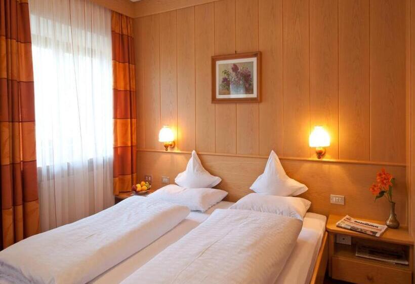 호텔 Pension Sonnegg