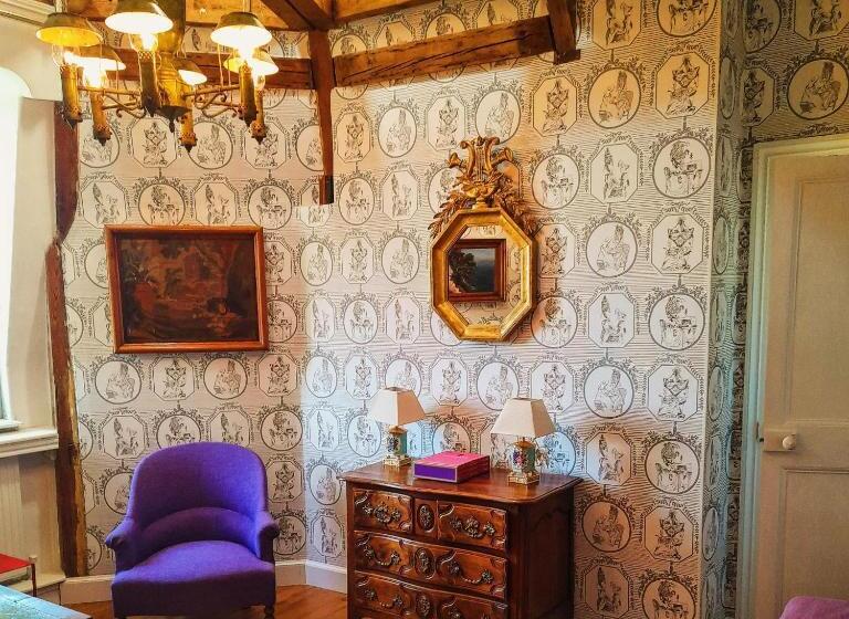 פנסיון Chateau De Hiéville