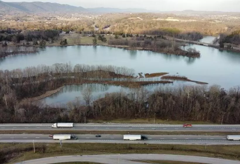Tennessee Motel