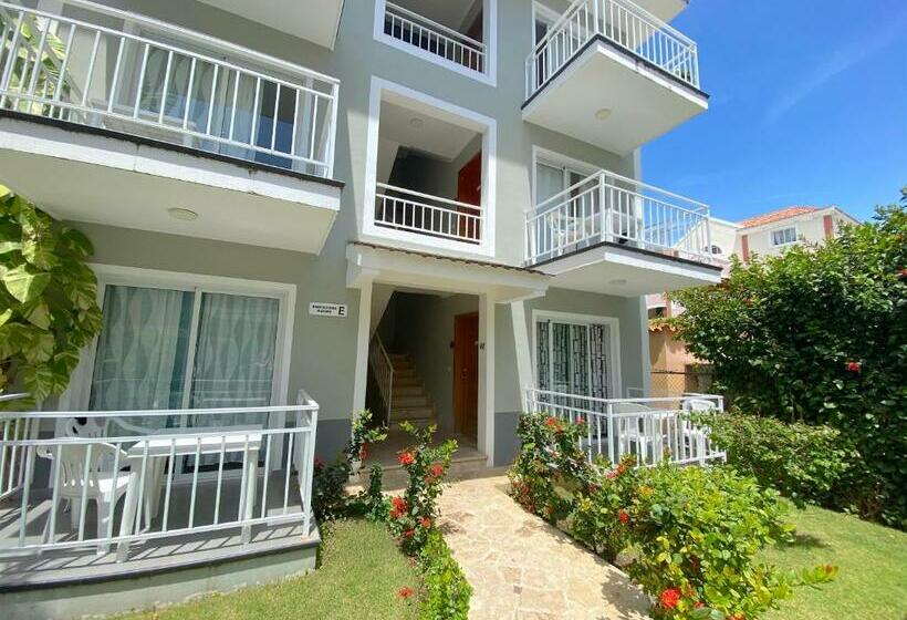 Truecost Deluxe Studios - Playa Bavaro - Free Wifi - Free Beach Club