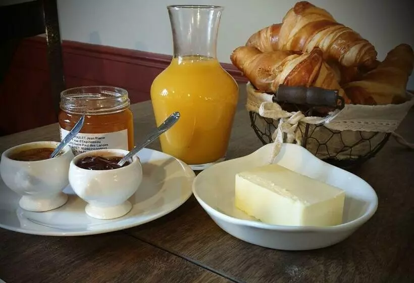 L'auberge De Teissières