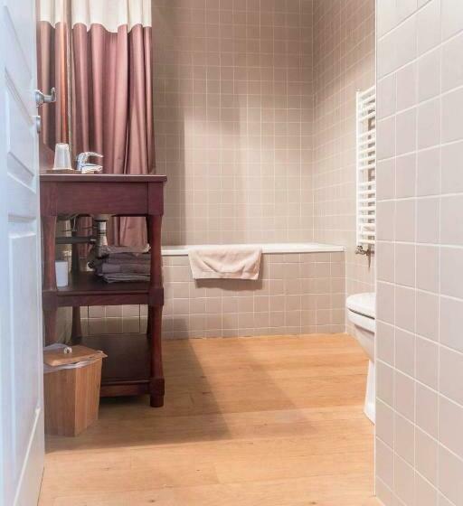 Общежитие L'auberge De Teissières