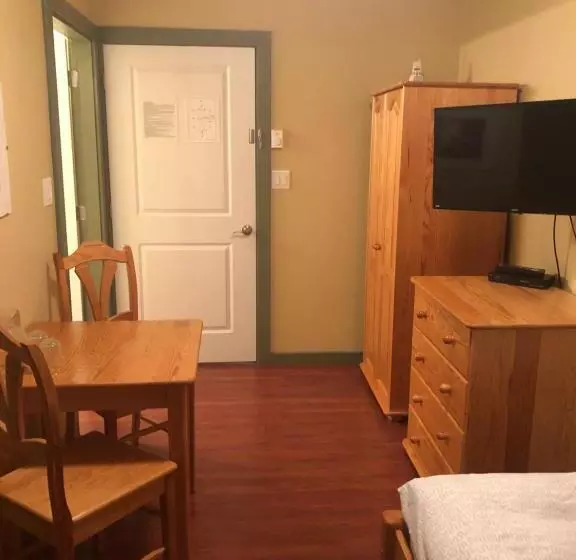 Aamiaismajoitus (B&B) Crowsnest Vineyards Guesthouse