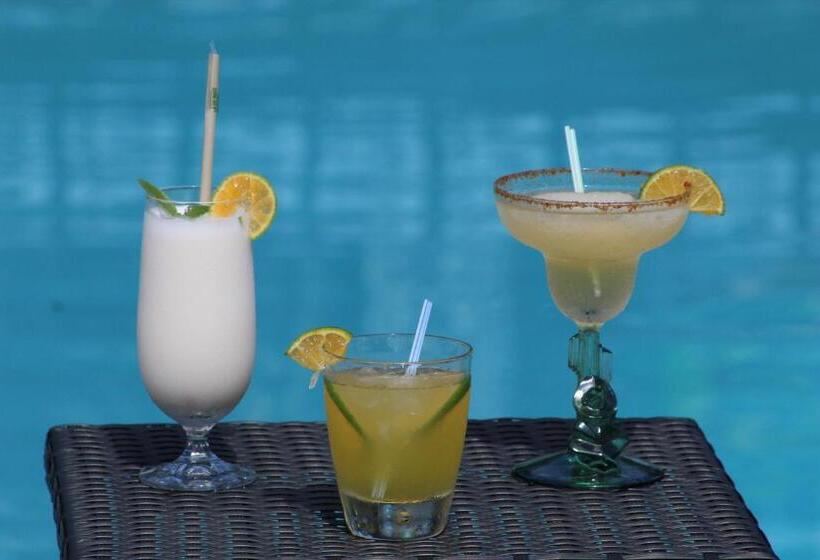 Calico Jack's Resort