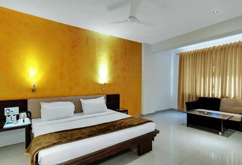 Hotelli Balaji Central