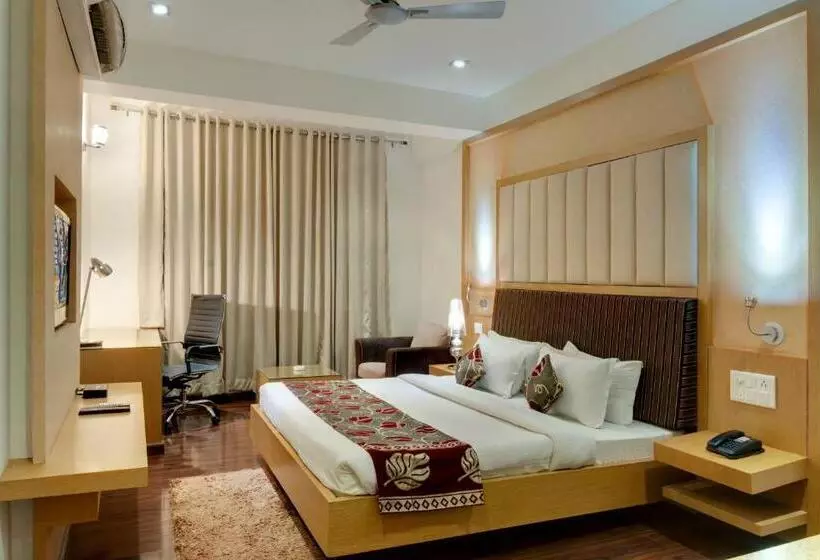 Hotelli Balaji Central