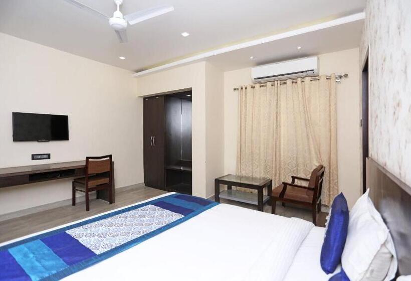 فندق Super Capital O Niharika Guest House