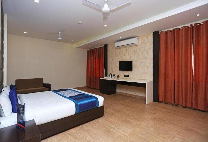 فندق Super Capital O Niharika Guest House