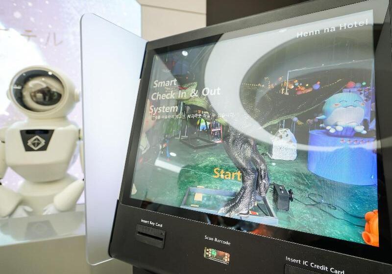 Henn Na Hotel Seoul Myeongdong