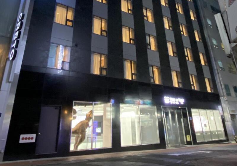 Henn Na Hotel Seoul Myeongdong