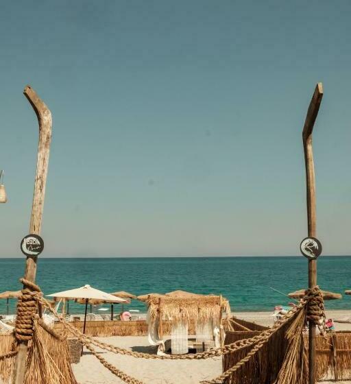 Riva Del Sol Beach Resort