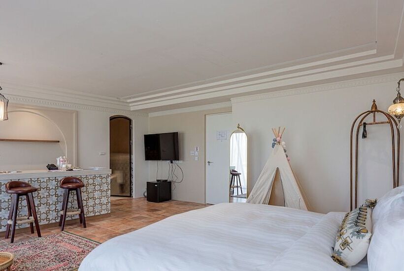 تختخواب و صبحانه Star Deco Resort