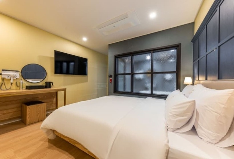 Cheonan Brown Dot Hotel Cheonan Station