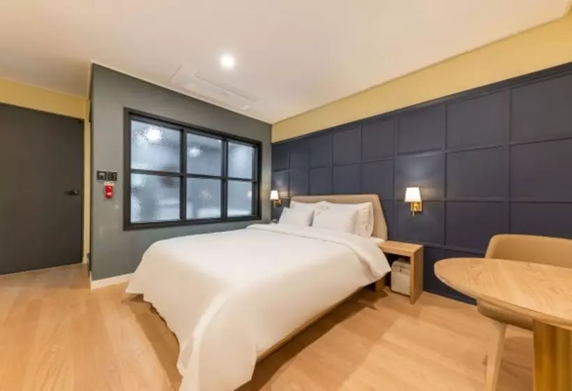 Cheonan Brown Dot Hotel Cheonan Station