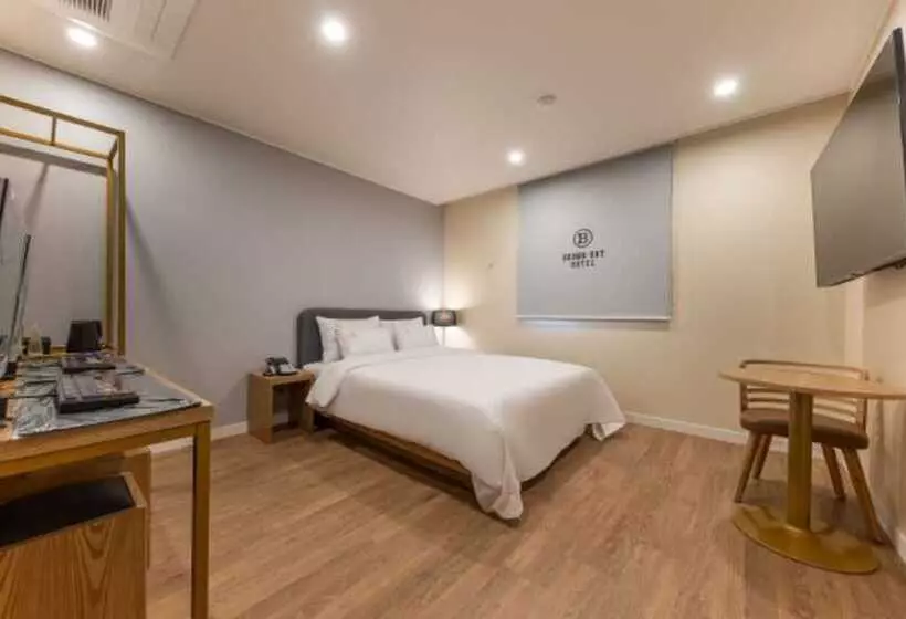 Cheonan Brown Dot Hotel Cheonan Station