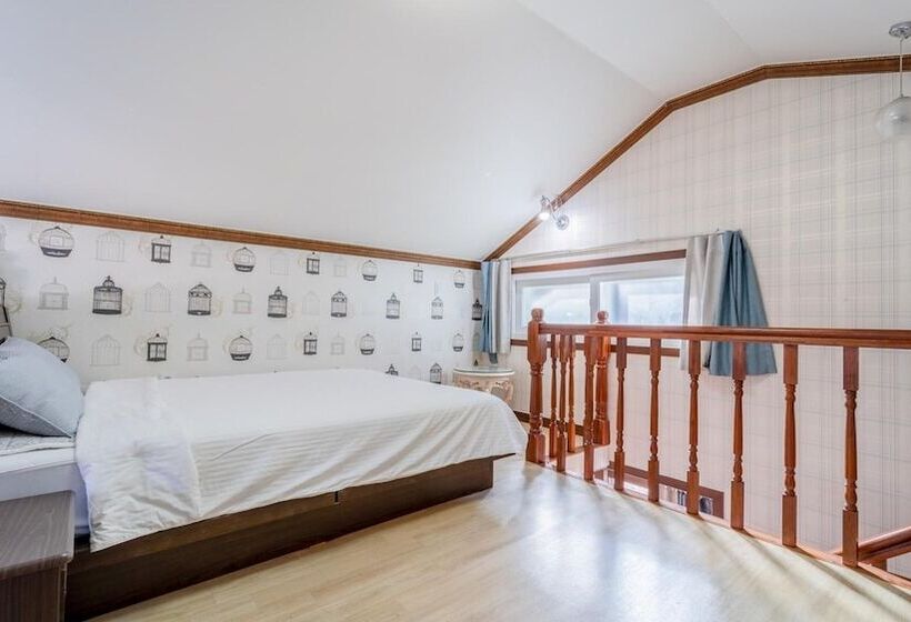 Gapyeong Pulkkot Pension