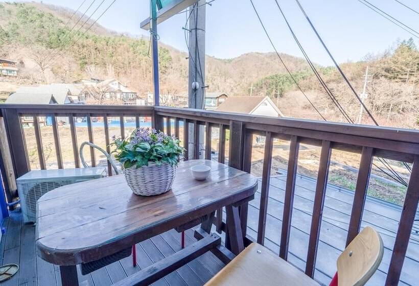 Gapyeong Pulkkot Pension