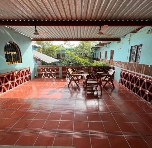 فندق Posada Agua Escondida