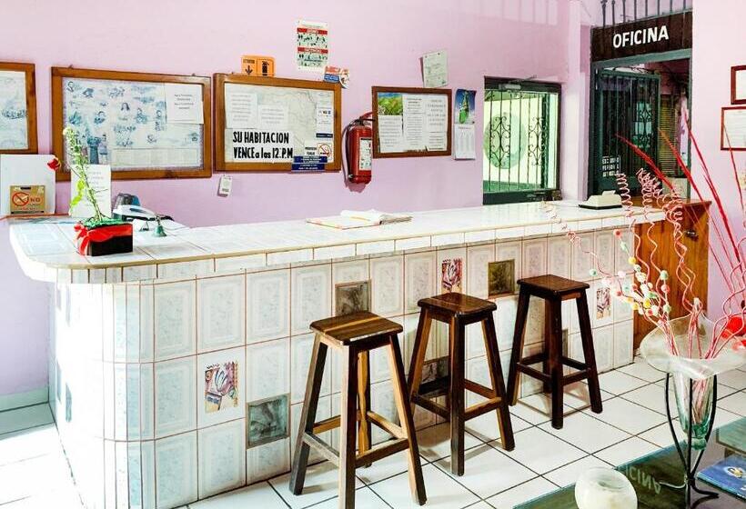 فندق Posada Agua Escondida