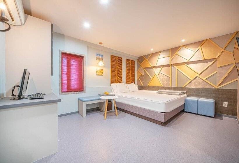 Мотель Busan Sasang Gem