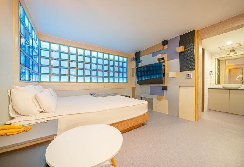 Мотель Busan Sasang Gem