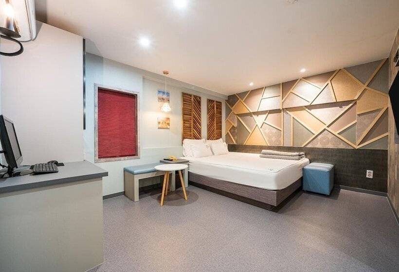 Мотель Busan Sasang Gem