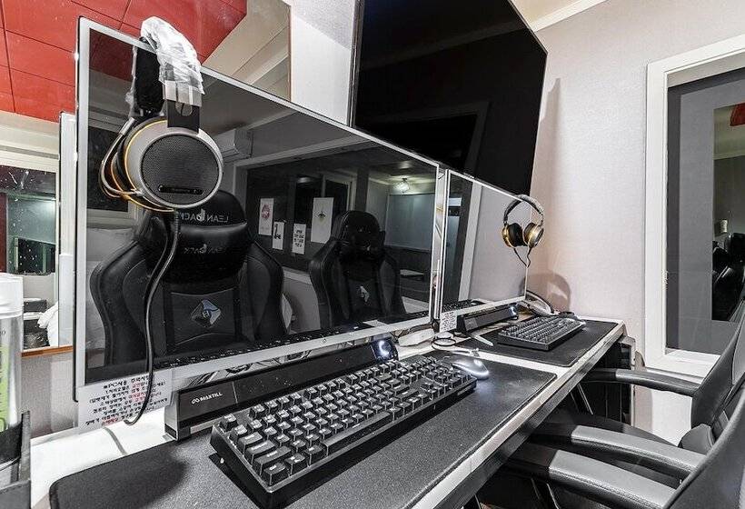 مُتل Chuncheon Feel