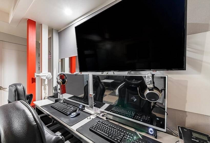 مُتل Chuncheon Feel