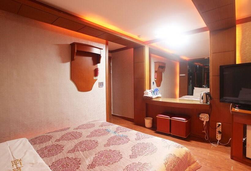 モーテル Iksan N Parktel