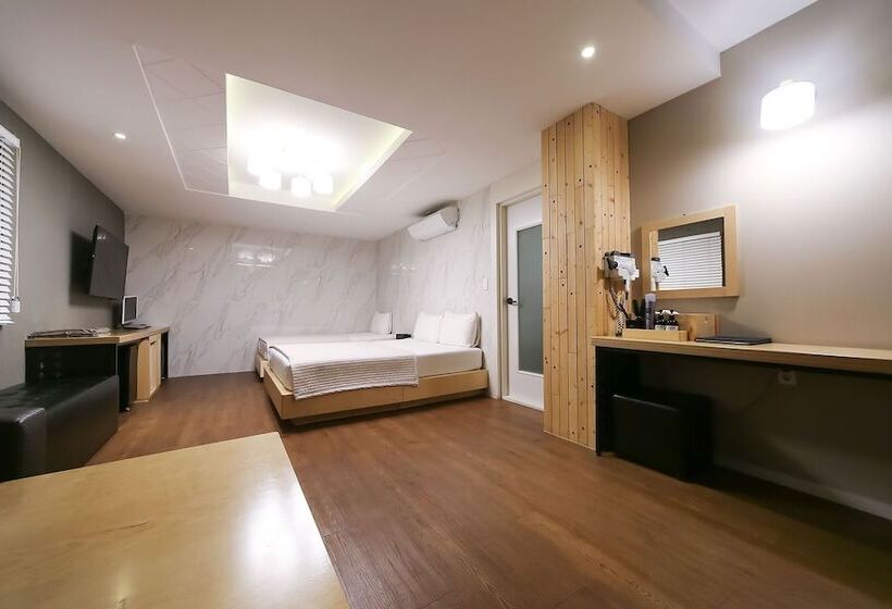 モーテル Kyungsan Ok