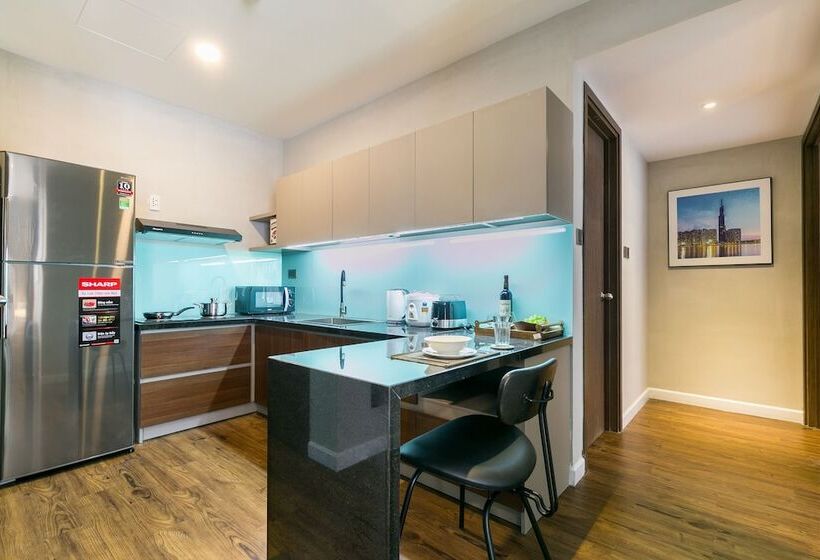 پانسیون Blue Fingers Saigon Royal Tresor