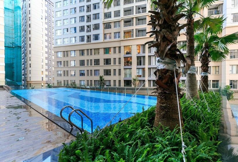 پانسیون Blue Fingers Saigon Royal Tresor