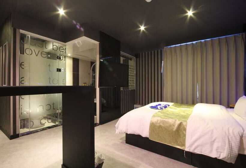 Pohang Yeongildae Design Motel A2