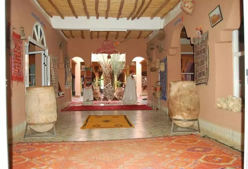 هتل Auberge Kasbah Meteorites