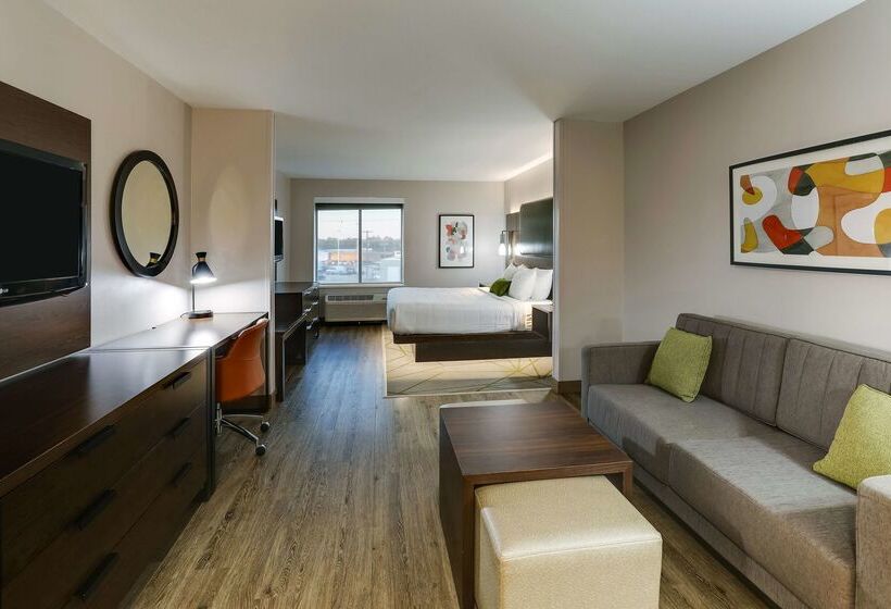 هتل Best Western Plus Riata