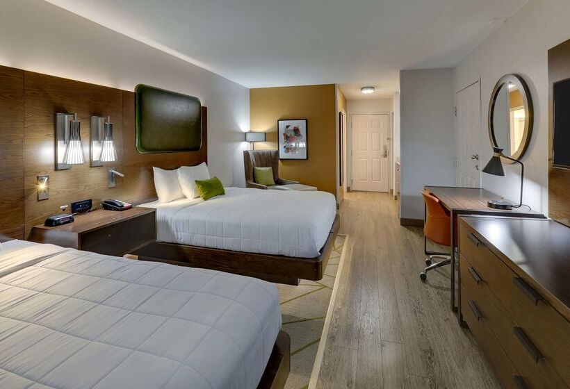 هتل Best Western Plus Riata