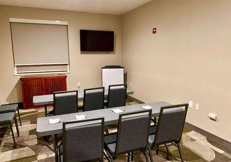 هتل Best Western Plus Riata