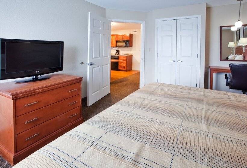 هتل Candlewood Suites Macon By Ihg