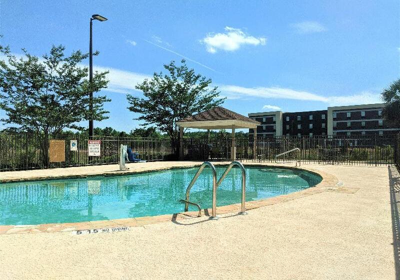 هتل Candlewood Suites Macon By Ihg