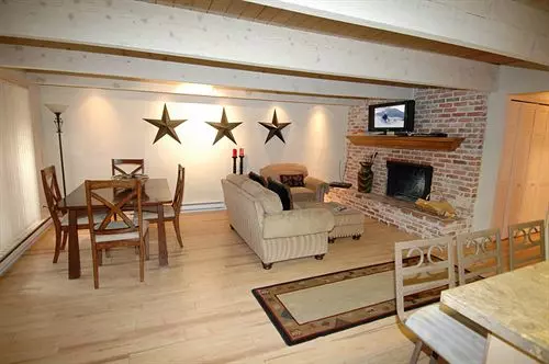 ホテル Chateau Chaumont Standard Condos